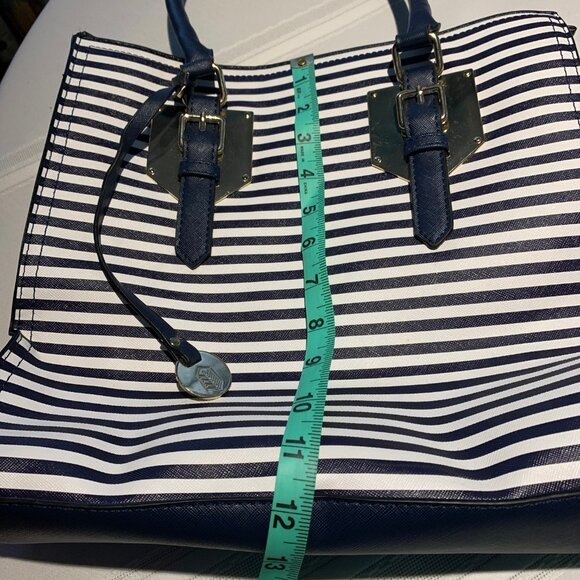 Vintage Inspired Blue Striped Handbag - Picture 6 of 11